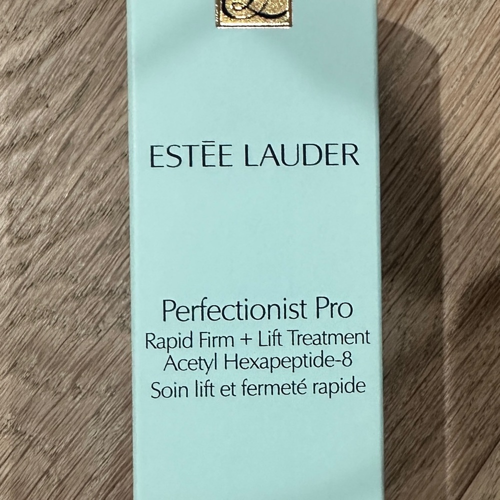 Estee Lauder Perfectionist Pro Serum - Light Blue